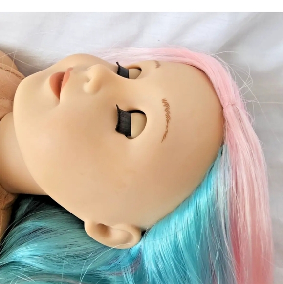 American Girl 88 Truly Me Doll Blue Eyes Pastel Multicolor Hair + CLOTHES +  WIG - Picture 6 of 16